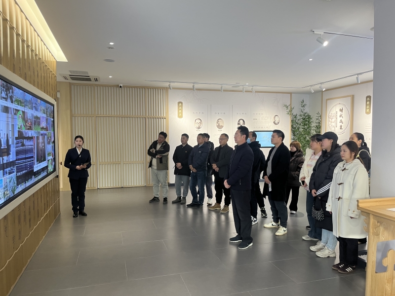 IMG_2968.JPG IMG_2968.JPG