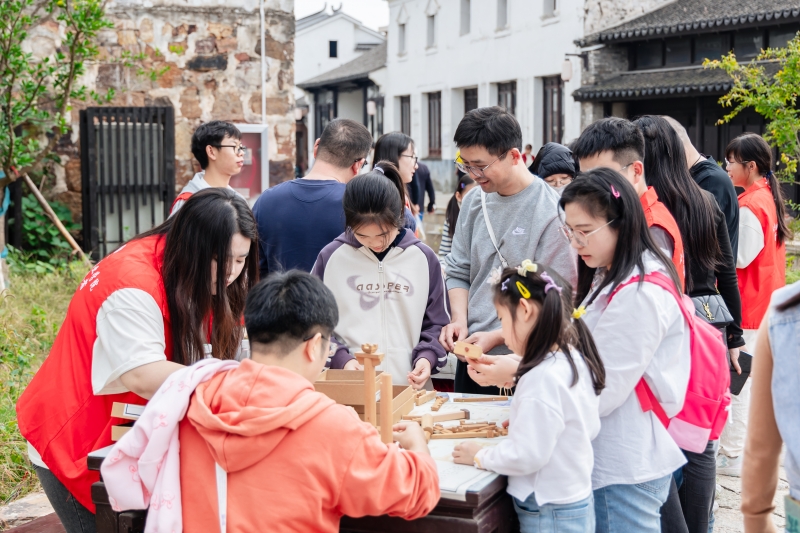 2T8A1698.jpg 2T8A1698.jpg