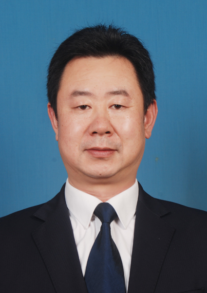 袁平.jpeg 袁平.jpeg