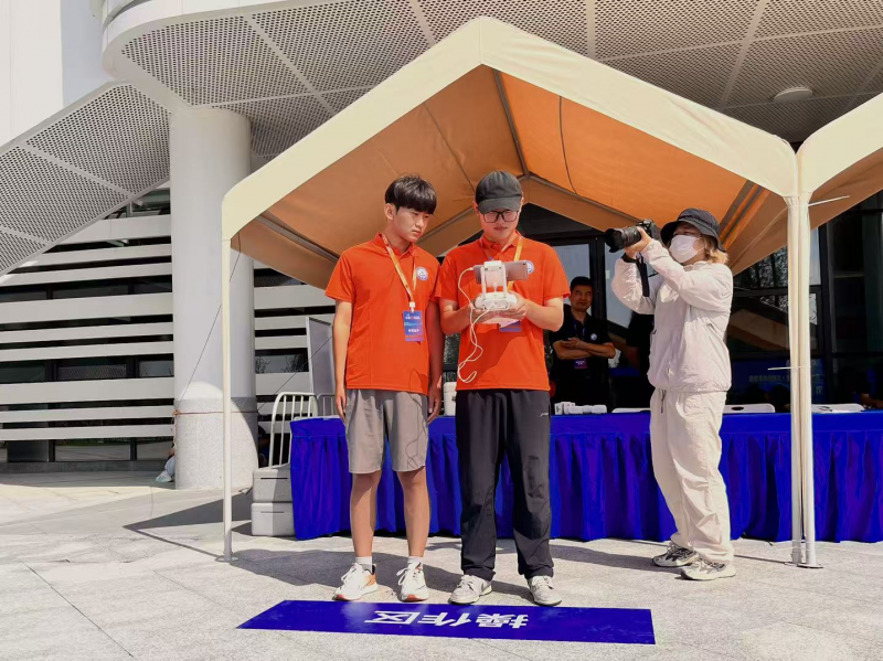 图片2.png 图片2.png